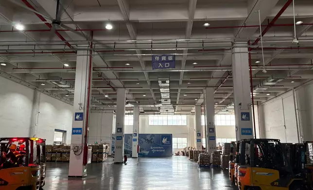 香港國際機場東莞空港中心。巴士的報記者攝