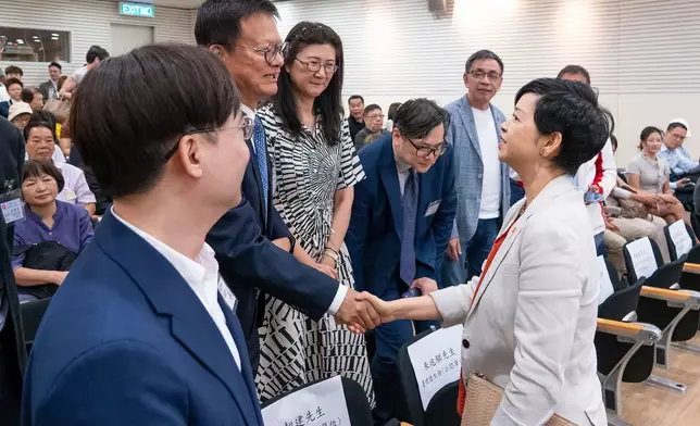 何永賢fb圖片