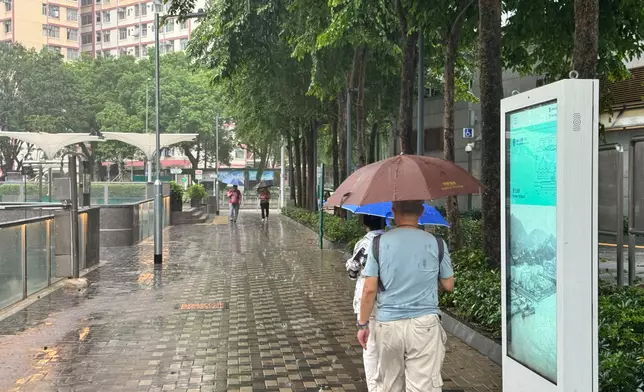 巴士的報記者攝