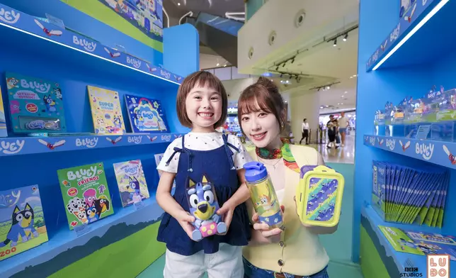 Bluey 期間限定店展示豐富的精品與圖書