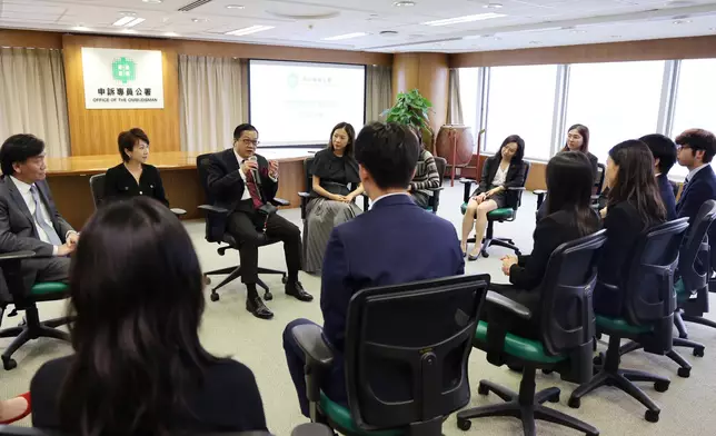 申訴專員公署首屆暑期實習計劃結業 陳積志勉勵實習生續推動正面申訴文化