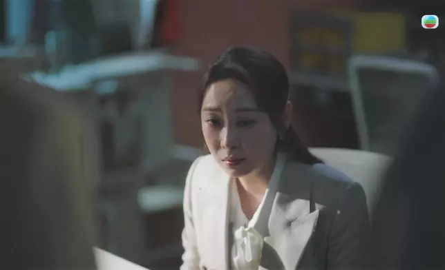 娜姐哭訴小三搞她的兒子。