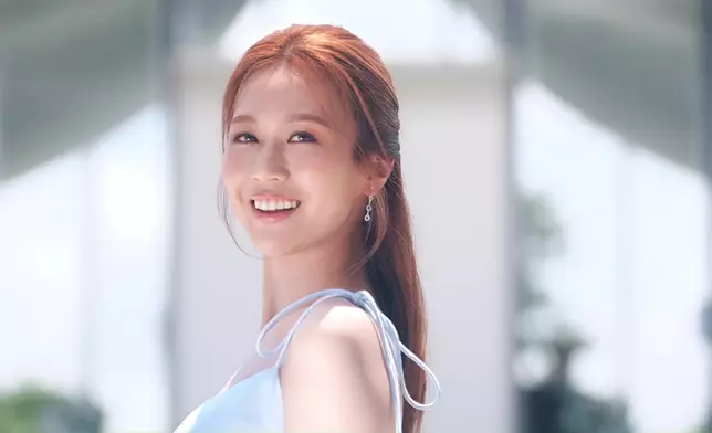 何沛珈仙氣滿滿又甜美。
