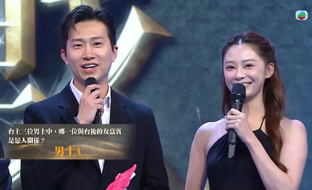GM一時捧爆Sophie、一時又窒吓佢踩吓佢，好有情趣。