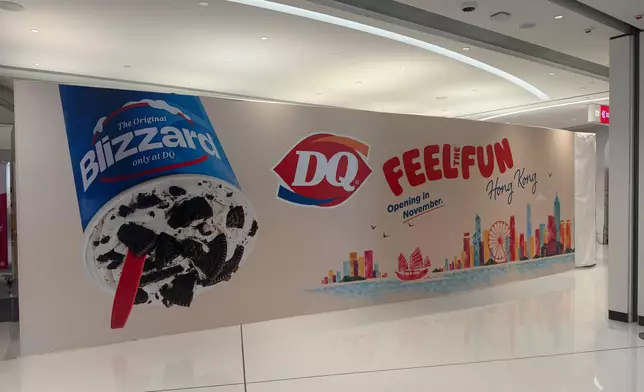 擁有85年歷史的美國人氣雪糕品牌Dairy Queen宣布，將於今年11月正式重返香港市場，首間旗艦店選址銅鑼灣核心地段One Causeway Bay，觀塘分店亦已圍板裝修。