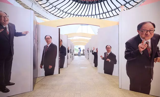 「戲劇大師鍾景輝紀念展覽」
