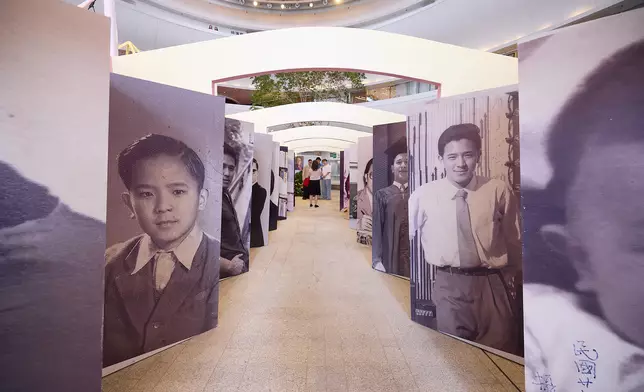 「戲劇大師鍾景輝紀念展覽」