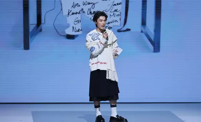 丁子朗擔任大會司儀。