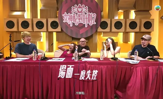 監製莫文浩（左）同總策劃鄧煒鵬（右）都好無奈，但當然都覺得花生團好搞笑。