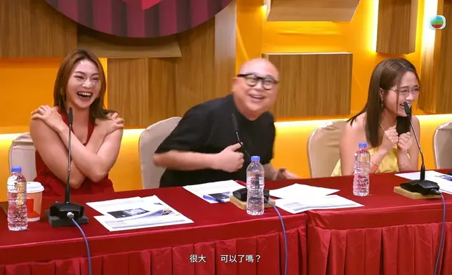 監製莫文浩（左）同總策劃鄧煒鵬（右）都好無奈，但當然都覺得花生團好搞笑。