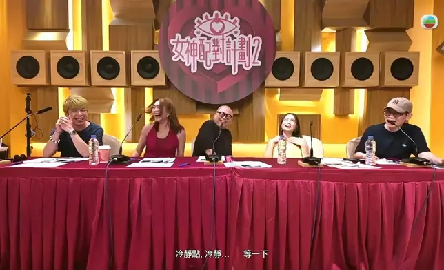 監製莫文浩（左）同總策劃鄧煒鵬（右）都好無奈，但當然都覺得花生團好搞笑。