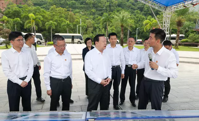 夏寶龍在粵港澳大灣區內地城市江門調研