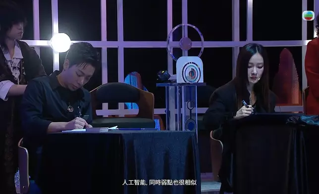 黑先知有商有量，盡顯團結精神。