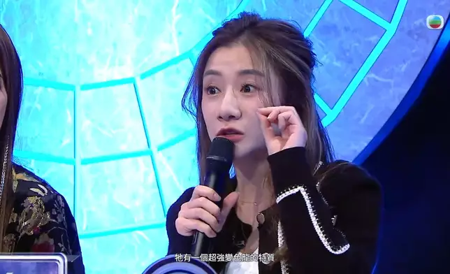 Jan Jan讚晒Baebae同John。