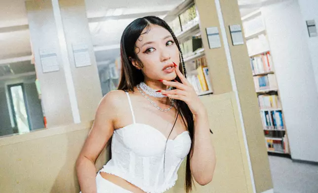 Sumling李芯駖