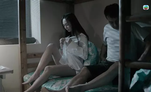 黃嘉雯主動色誘姑丈，但對方不肯與太太離婚。