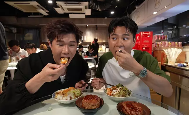 與辰吃法是將白飯混和蛋汁。