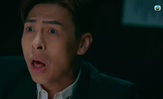原本扮傷心的陳少邦，被馬貫東與劉頌鵬連番追問，終忍不住發火。