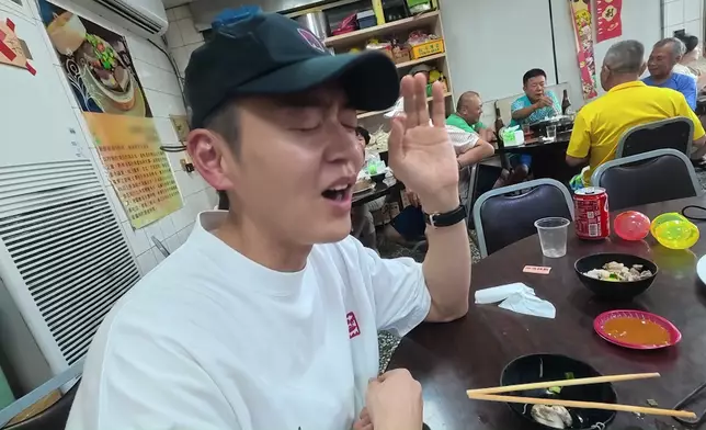 可惜加入三款「特色限時食物」後，佢哋變晒喊咁口。
