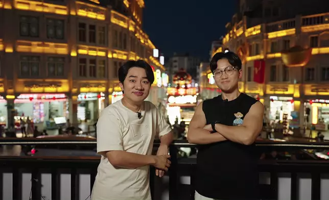 阿Sam手臂線條好搶Fo，不愧為運動健將。