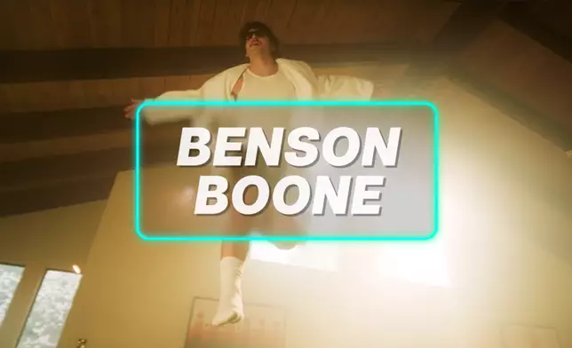 Benson Boone