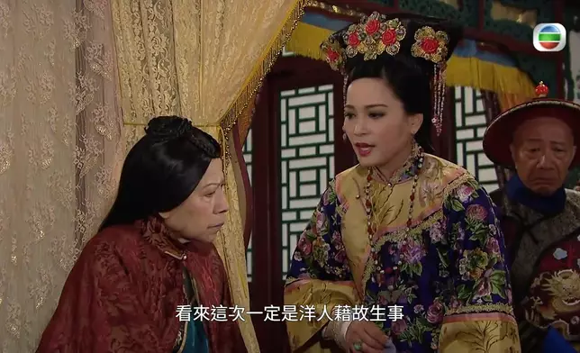 Amy姐以往古裝造型同「嫦娥Look」，分別唔係好大，絕對係保養得宜。