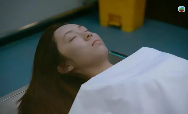 有網民讚李海銅演死屍都咁靚。