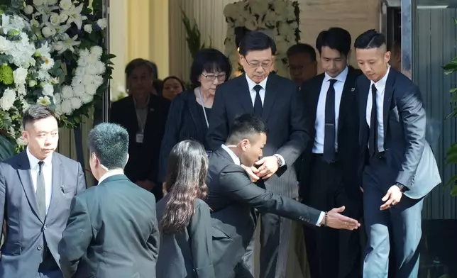 董建華設靈，行政長官李家超到場致意。巴士的報記者攝