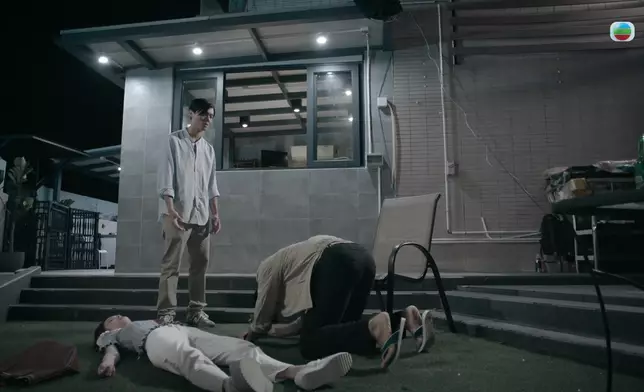 李海銅演梁皓楷的小三，惡女上身又鬧又摑，最後被男方殺死。