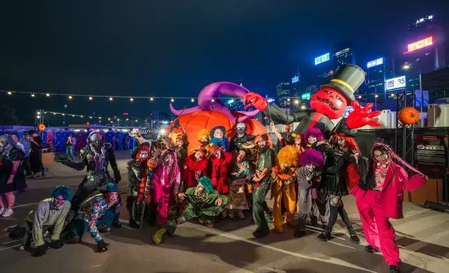 2025年《SPOOKY Halloween》