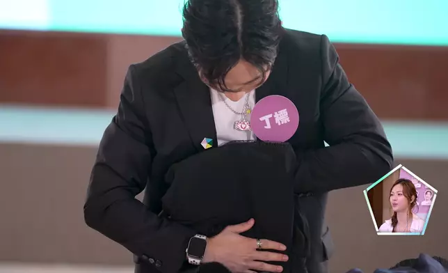 丁標全程好專注同冷靜。