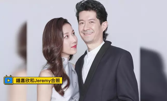 佢同時亦係戀愛腦，對佢老公係「由頭到腳」都鍾意。