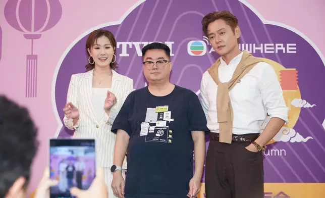 除了歌唱環節，大會亦特別安排趣味問答、有獎遊戲及現場表演，張振朗及劉佩玥與粉絲互動交流，現場氣氛熱鬧。