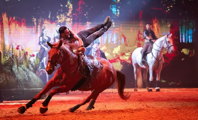 歐洲馬術匯演CAVALLUNA首度來港 啟德體藝館上演亞洲首秀