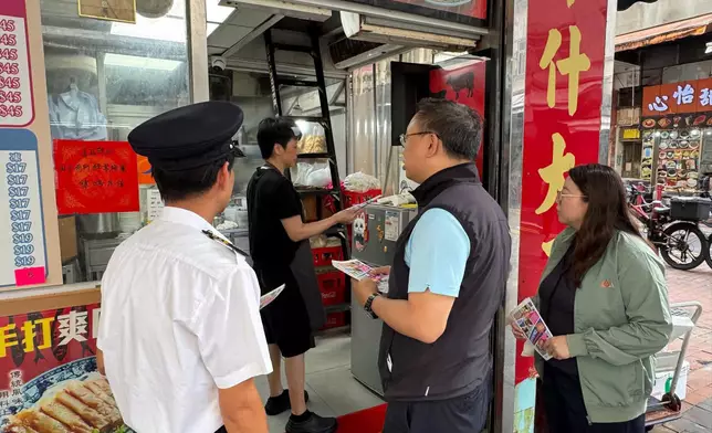 油尖旺民政處統籌兩場跨部門行動 改善尖沙咀及南京街環境衞生