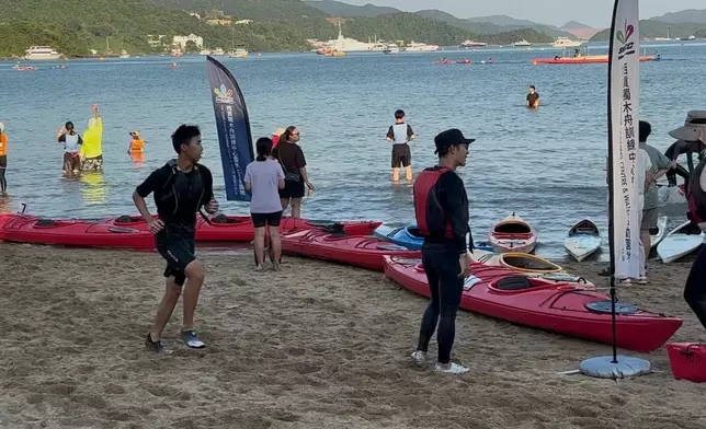 民安隊少年團西貢獨木舟慈善賽奪季軍