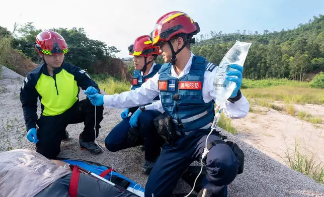 消防處赴珠海參與粵港澳大灣區醫療應急聯合演練