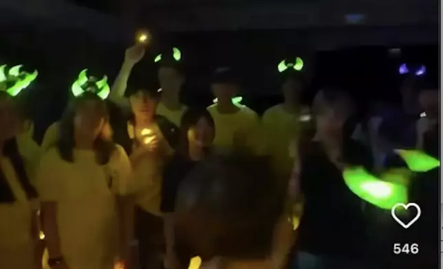 近日網上社交平台流傳一段疑似香港城市大學迎新營的短片，片中涉及男女學生在派對期間的親密互動。網上圖片