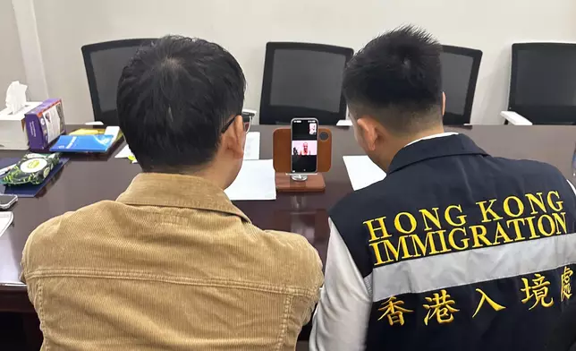 政府協助一名在菲律賓完成服刑的港人返港 政府新聞處圖片