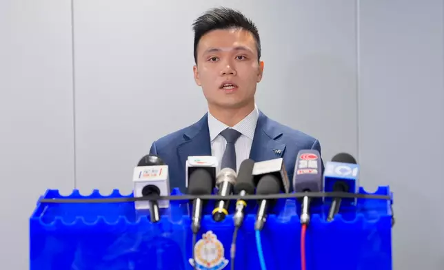警方拘3人，涉製造危險藥物。