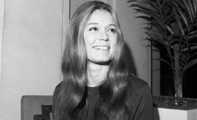 檔案照片：1970年2月17日，女權主義者格洛麗亞·斯坦能在紐約現身。(美聯社圖片/安東尼·卡梅拉諾 檔案照片) AP圖片