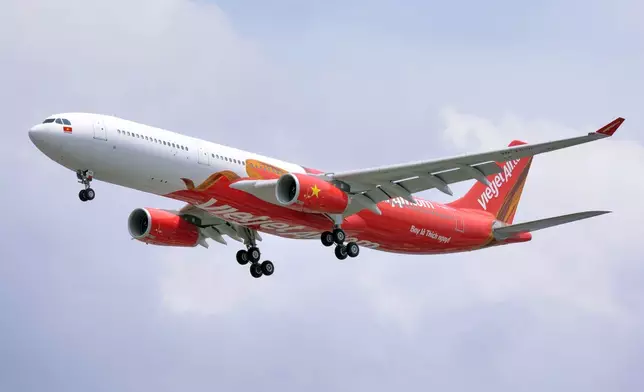飛行中的越捷航空空客 A330 客機