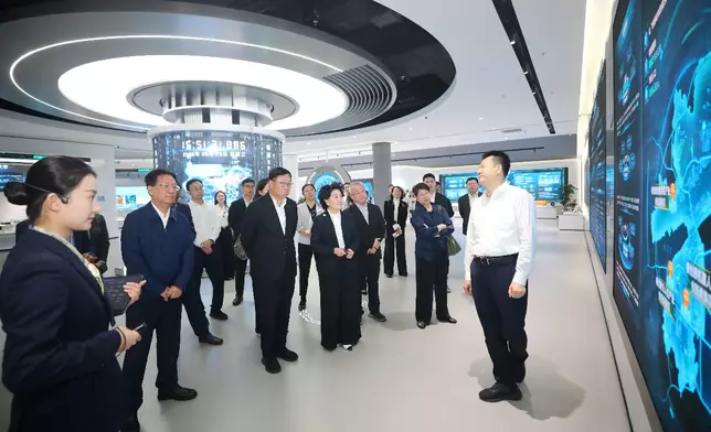 到訪秦創原創新促進中心