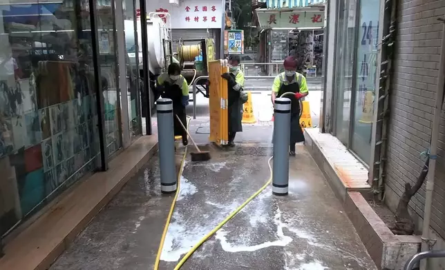 食環署聯同區議員關愛隊支援新蒲崗唐樓 法團落實「食住行」防鼠措施見成效