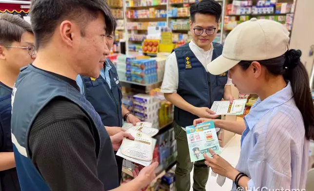 香港海關黃金周巡查購物熱點 設快速行動隊優先處理旅客投訴