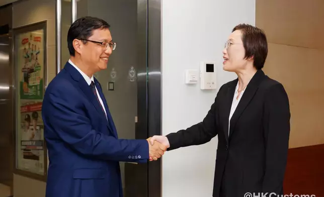 海關總署政策法規司代表團訪港，兩地海關高層會晤深化合作。