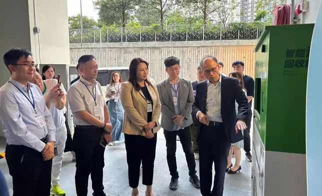 屯門區議員參觀欣寶路簡約公屋 了解入伙流程及周邊配套