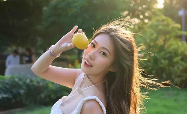 波波黃婧靈IG圖片