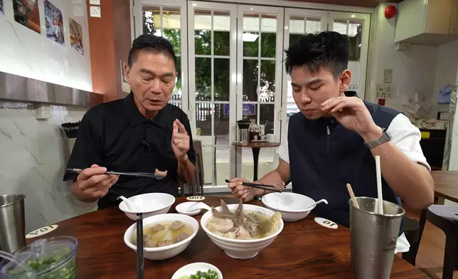 牛丸用騸牯牛加牛爽肉打成。