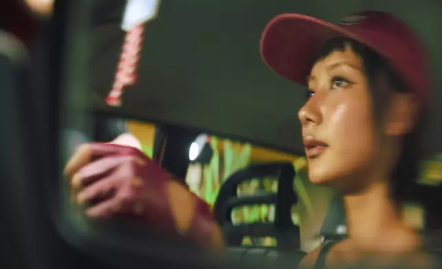 在MV中揸車，對Marf來說是最大挑戰。